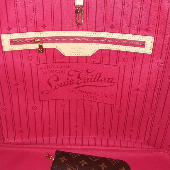 Neverfull GM LV Tote and Clutch - Picture 3 of 5